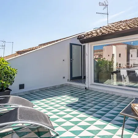 Porta Di Castro Design With Terrace By Wonderful Italy Apartment